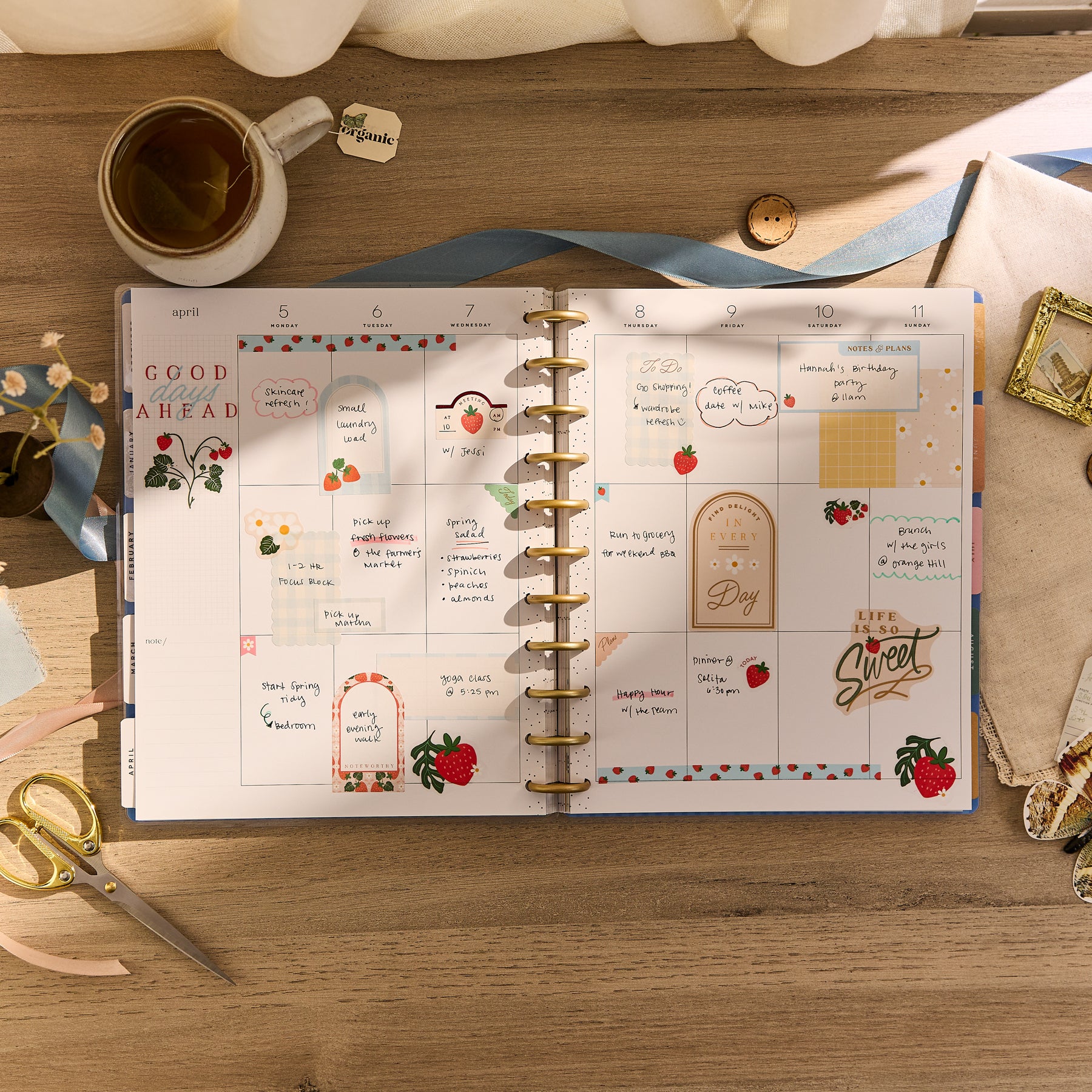 2026–2027 Country Charm Customizable Planner - Big Vertical Layout - 18 Months - Image 4