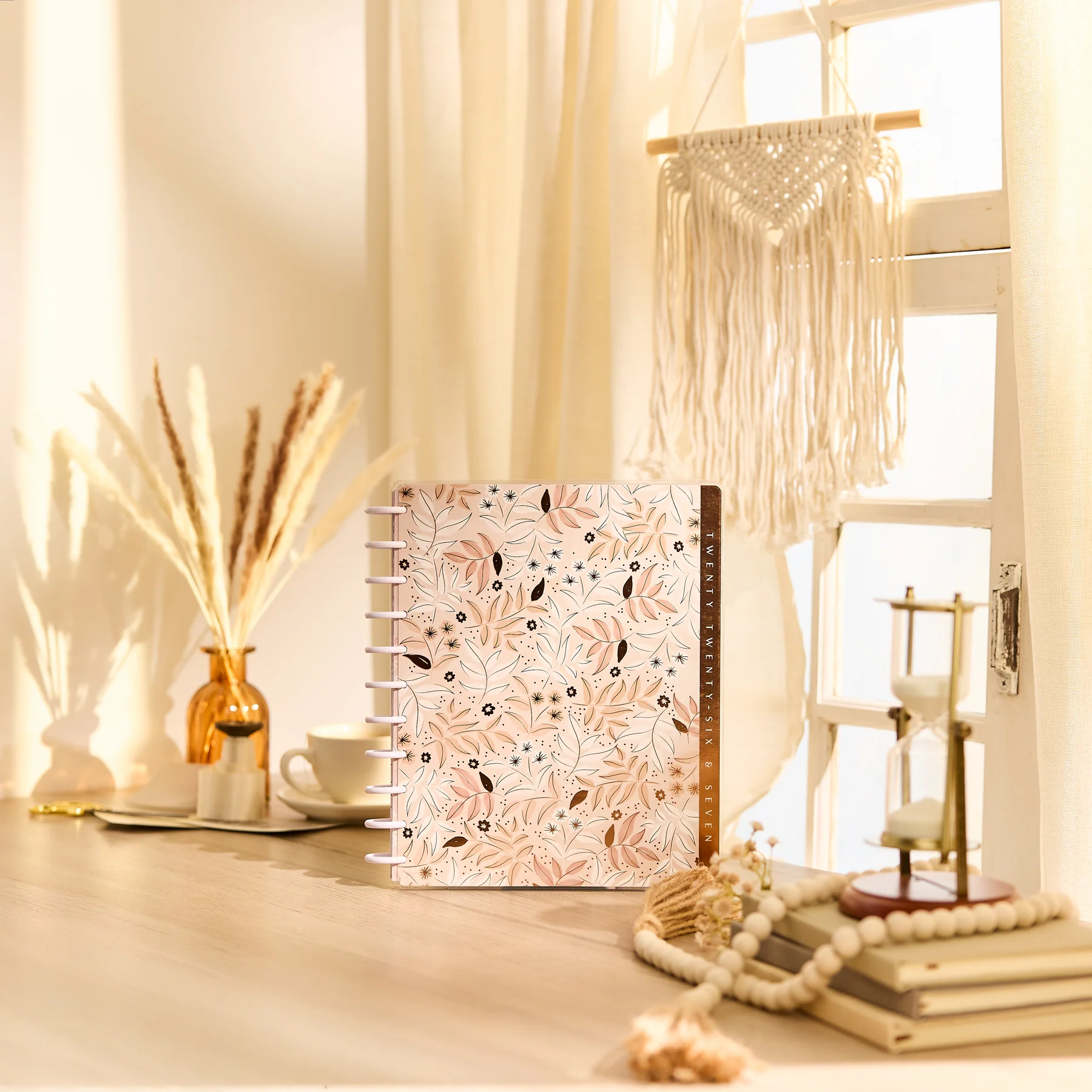 2026–2027 Dune Hues Customizable Planner - Big Horizontal Layout - 18 Months - Image 3