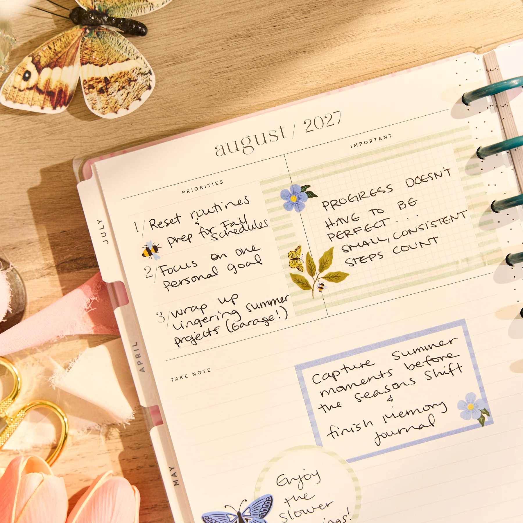 2026–2027 Floral Embrace Customizable Planner - Classic Dashboard Layout - 18 Months - Image 6