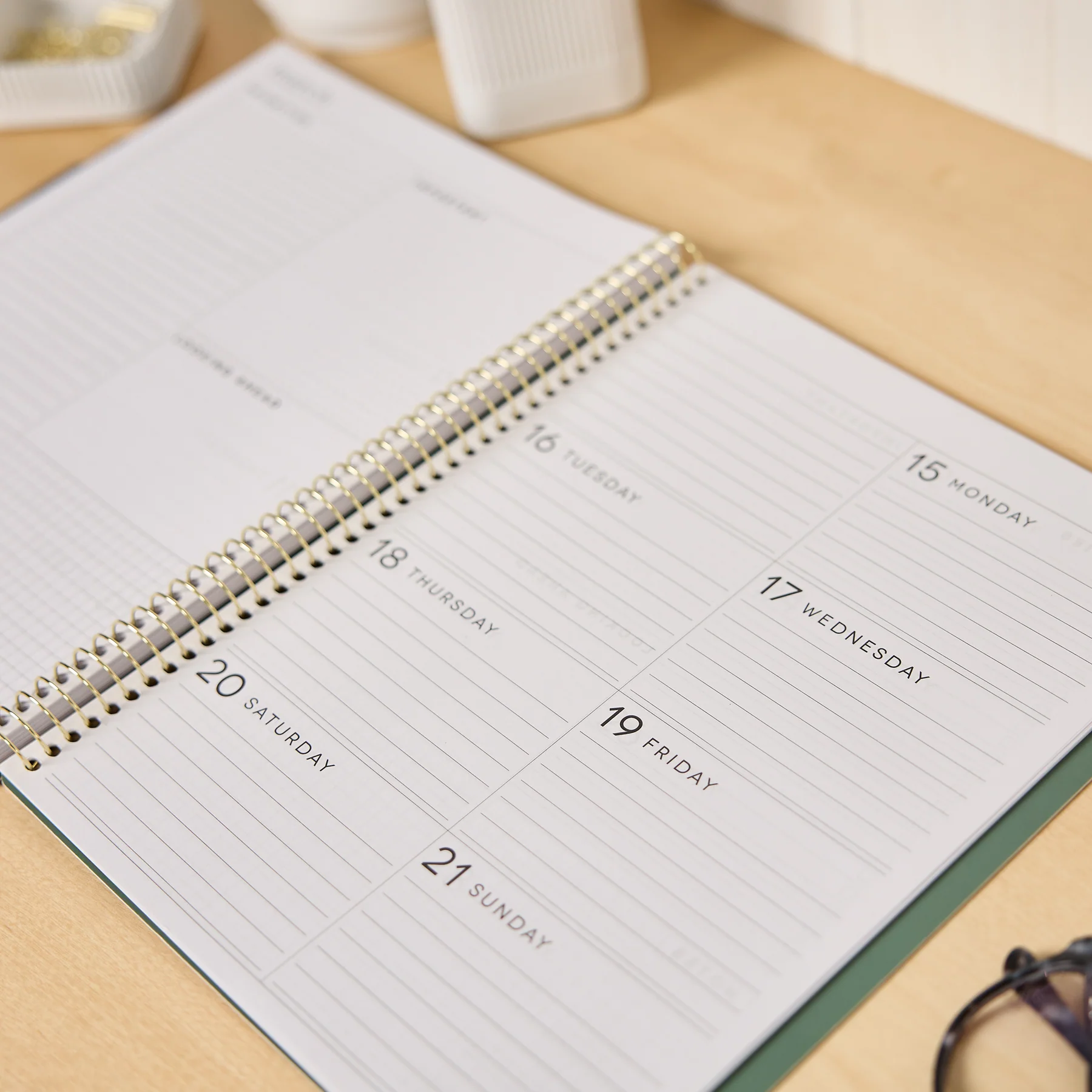 2026â2027 GO BIG Hunter Green Large Print Spiral Planner - Large Dashboard Layout - 15 Months - Image 12