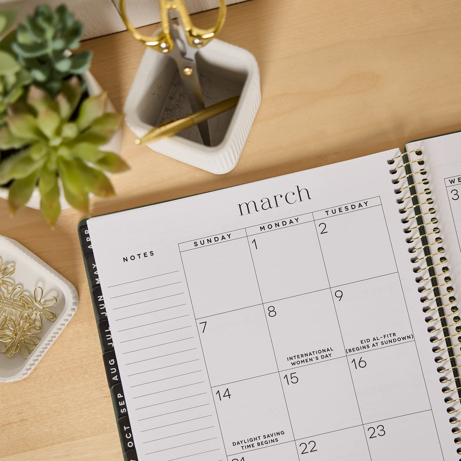 2026â2027 GO BIG Hunter Green Large Print Spiral Planner - Large Dashboard Layout - 15 Months - Image 2