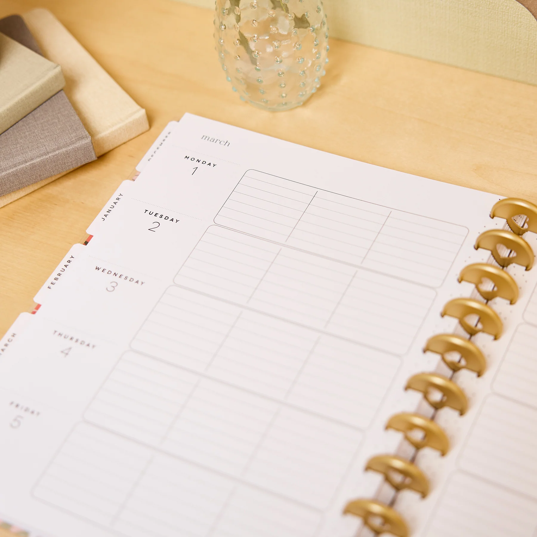 2026–2027 Reading Hour Customizable Teacher Planner - Big Teacher Layout - 12 Months - Image 12
