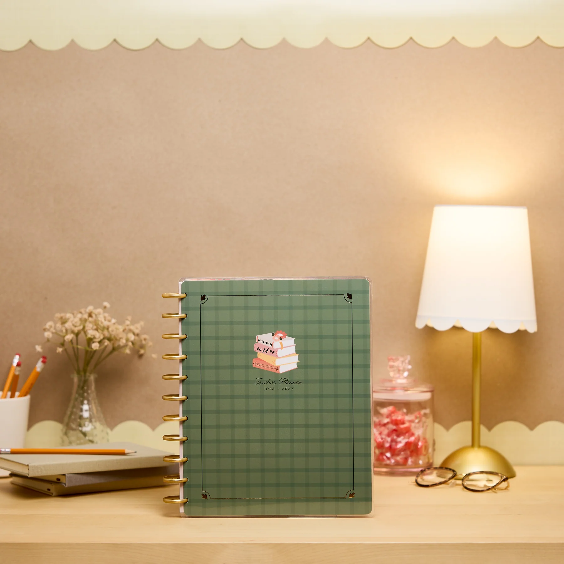 2026–2027 Reading Hour Customizable Teacher Planner - Big Teacher Layout - 12 Months - Image 3