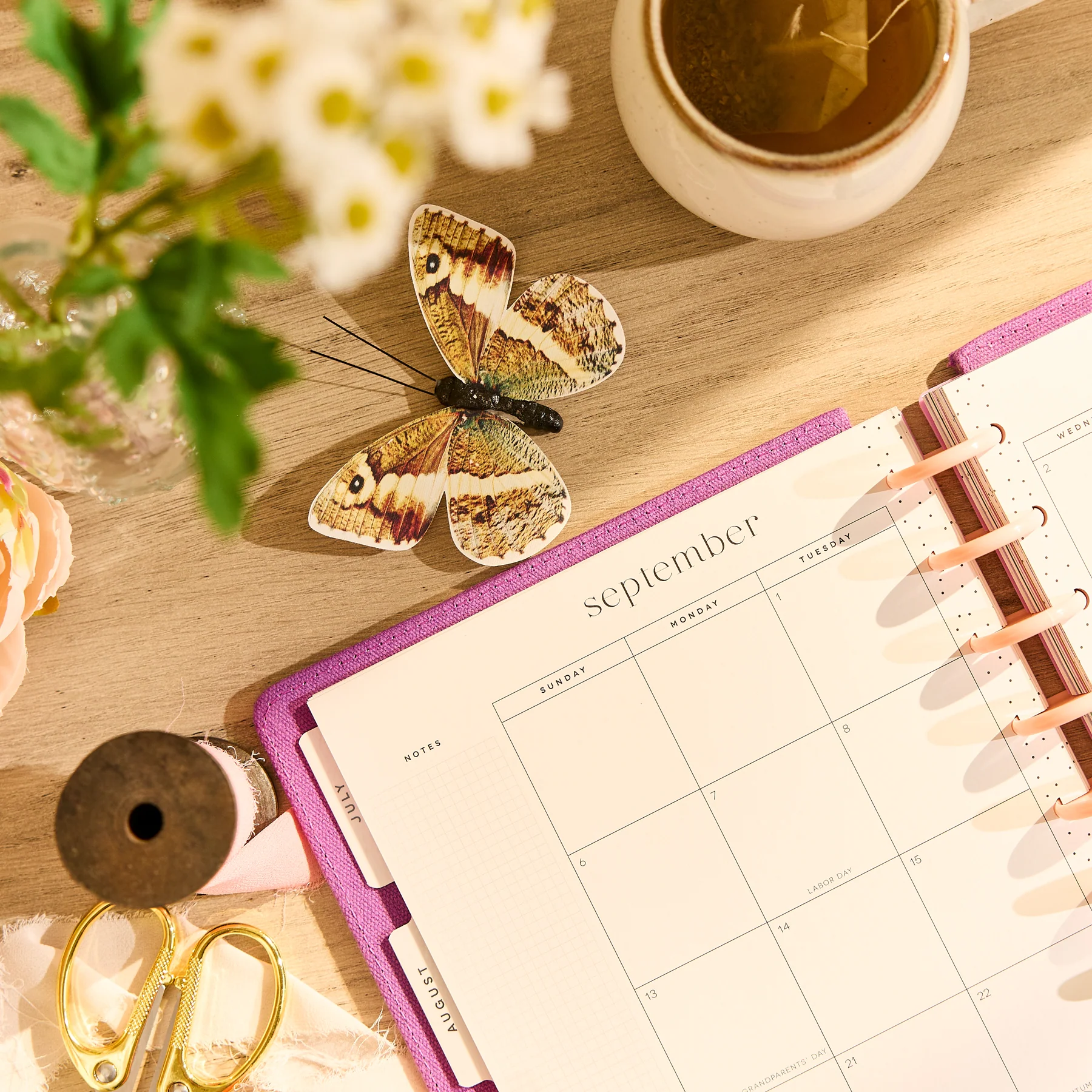 2026–2027 SPECIALTY Spring Tapestry Customizable Planner - Classic Horizontal Layout - 12 Months - Image 11