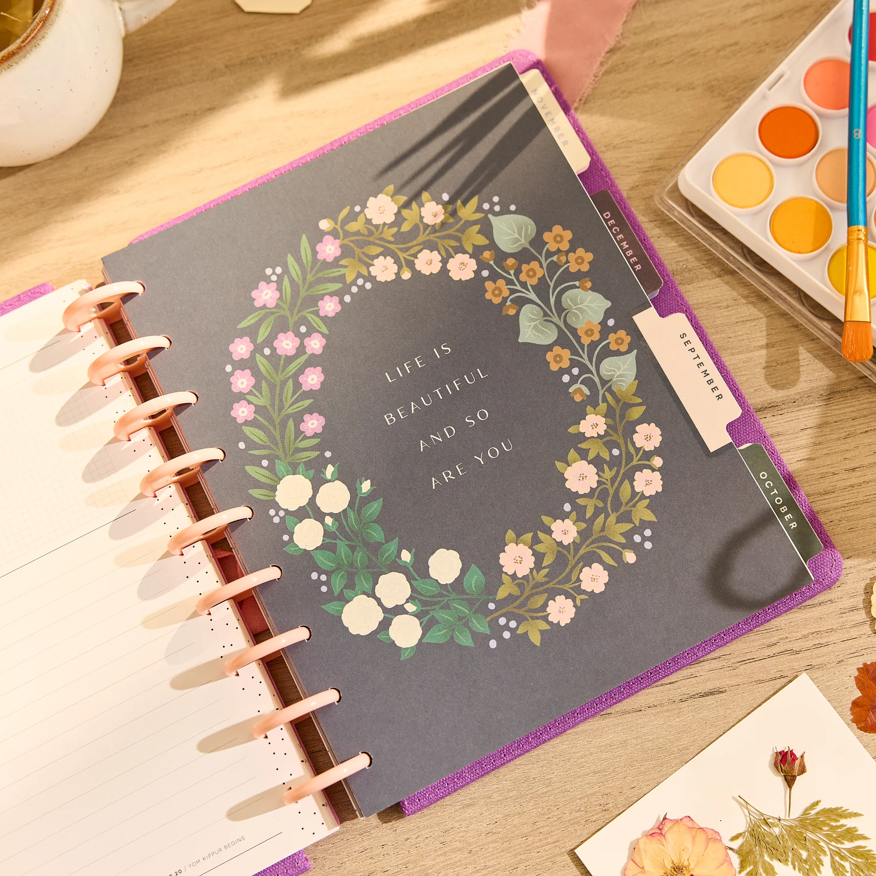 2026–2027 SPECIALTY Spring Tapestry Customizable Planner - Classic Horizontal Layout - 12 Months - Image 3