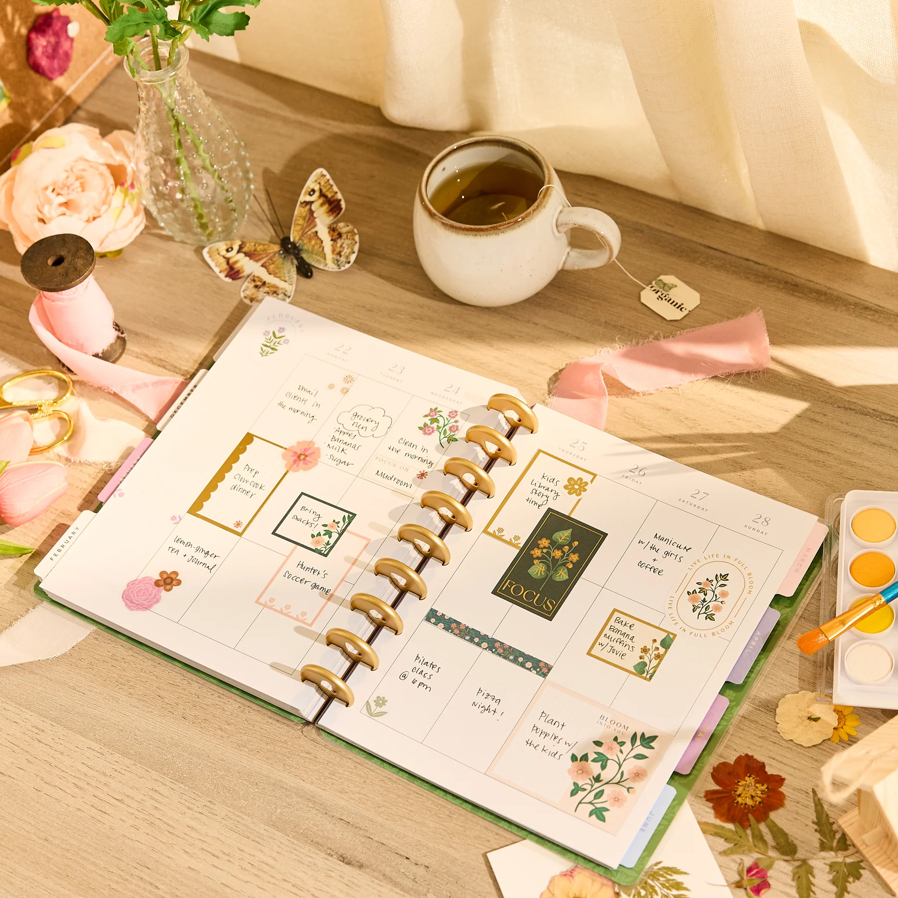 2026–2027 Spring Tapestry Customizable Planner - Classic Vertical Layout - 12 Months - Image 4