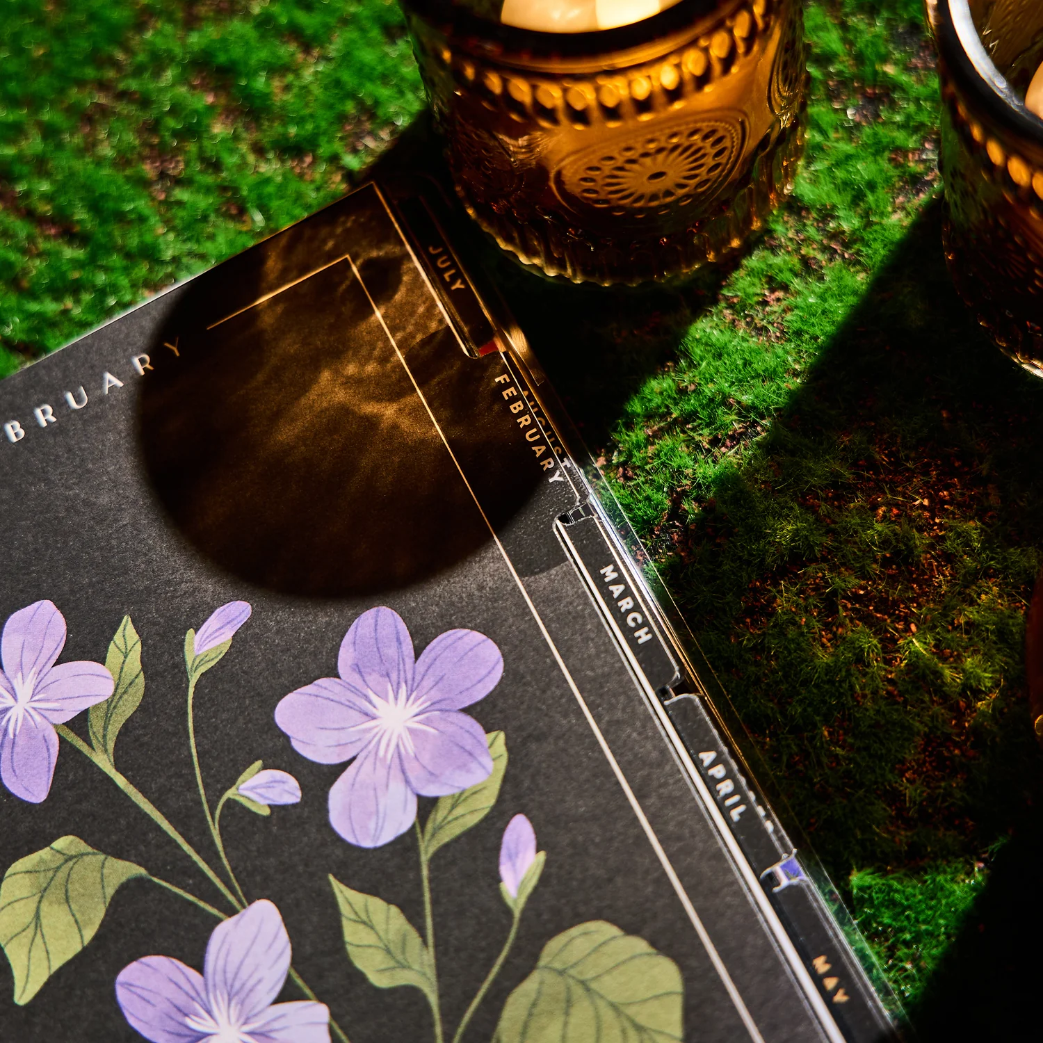 2026 Dark Garden Customizable Planner - Mini Dashboard Layout - 12 Months - Image 2