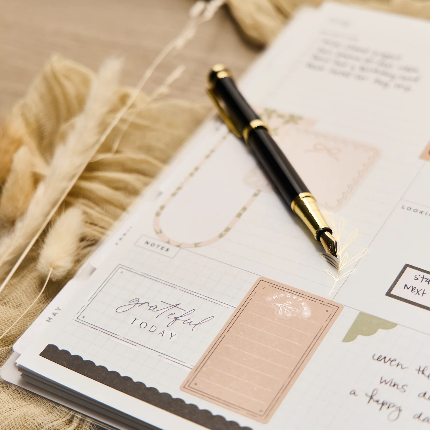 2026 Heritage Charm Customizable Planner - Big Dashboard Layout - 12 Months - Image 6