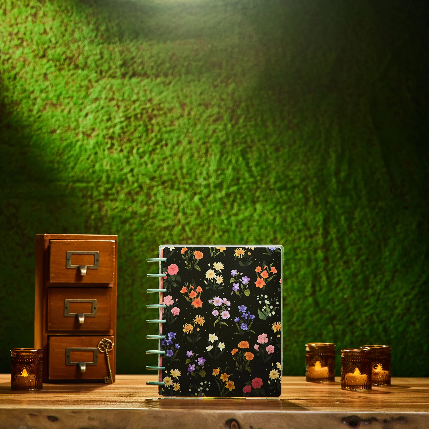 2026 Noir Garden Customizable Planner - Classic Horizontal Layout - 12 Months - Image 3