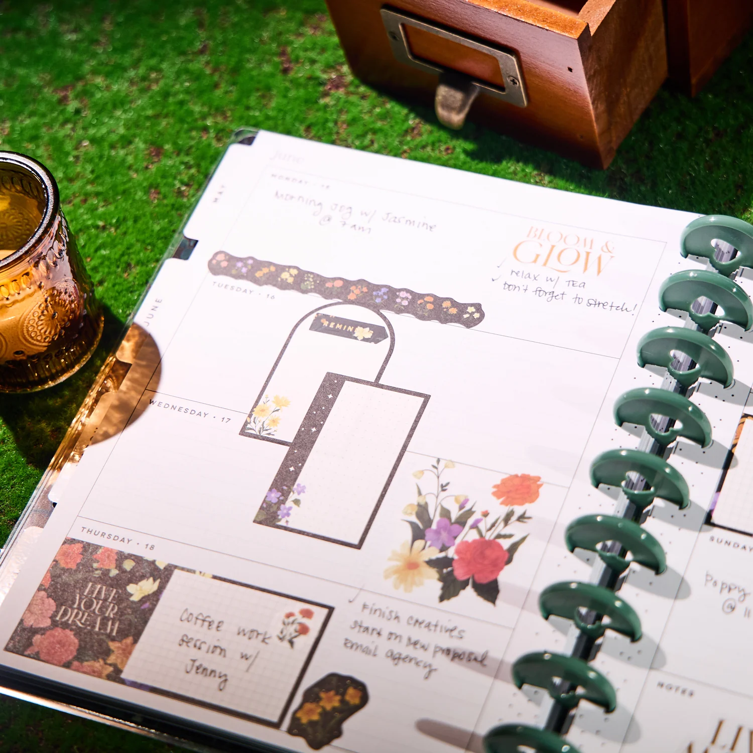 2026 Noir Garden Customizable Planner - Classic Horizontal Layout - 12 Months - Image 5