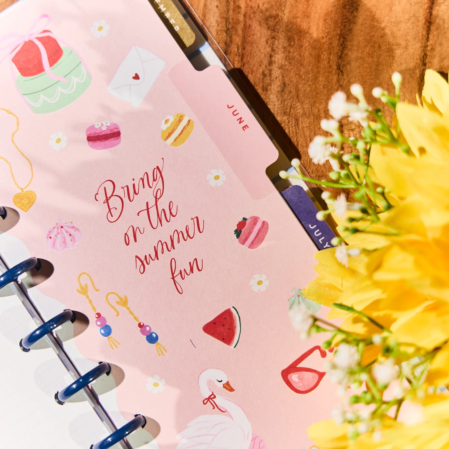 2026 Seasonal Charm Customizable Planner - Skinny Classic Horizontal Layout - 12 Months - Image 2