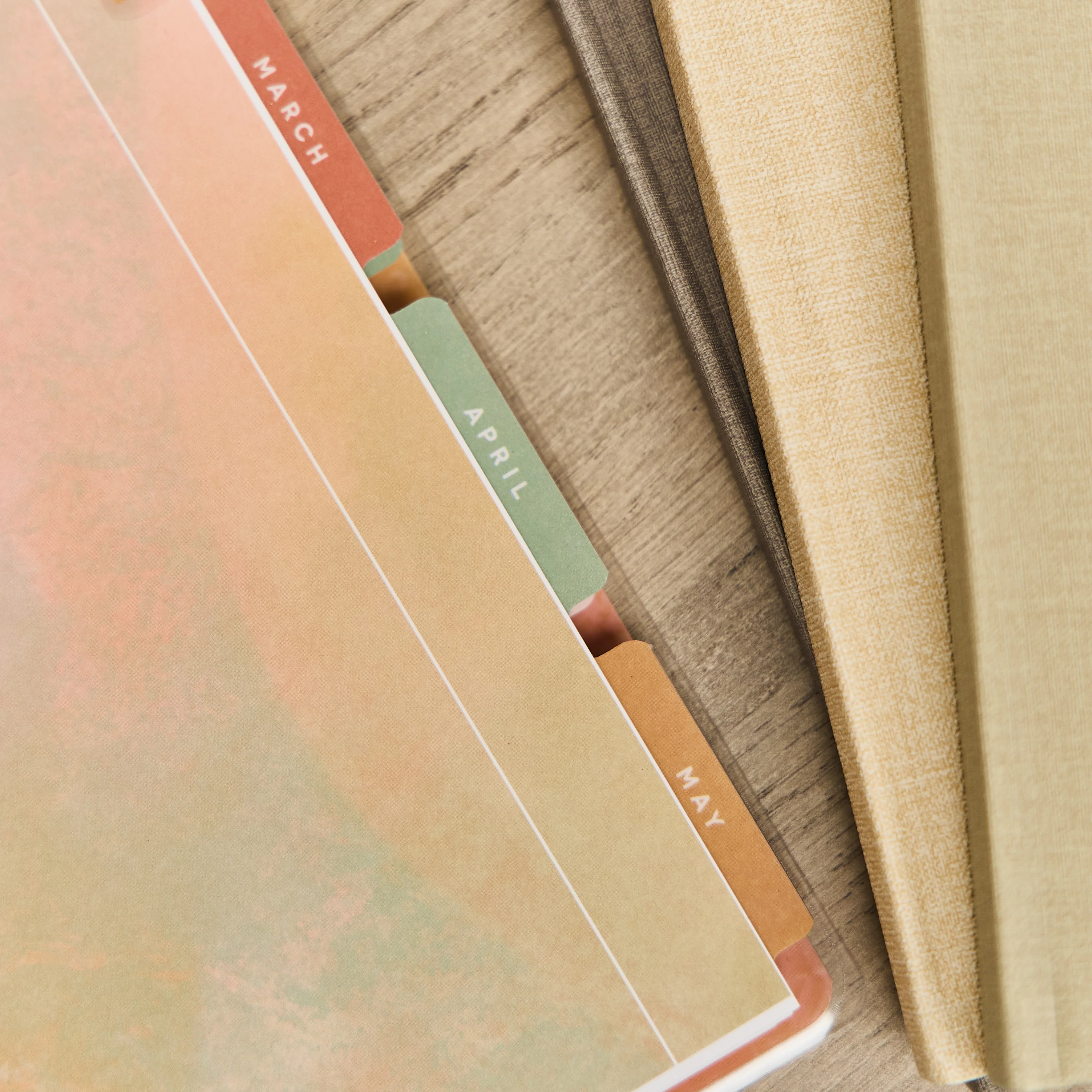 2026 Textured Canvas Customizable Planner - Big Vertical Layout - 12 Months - Image 8