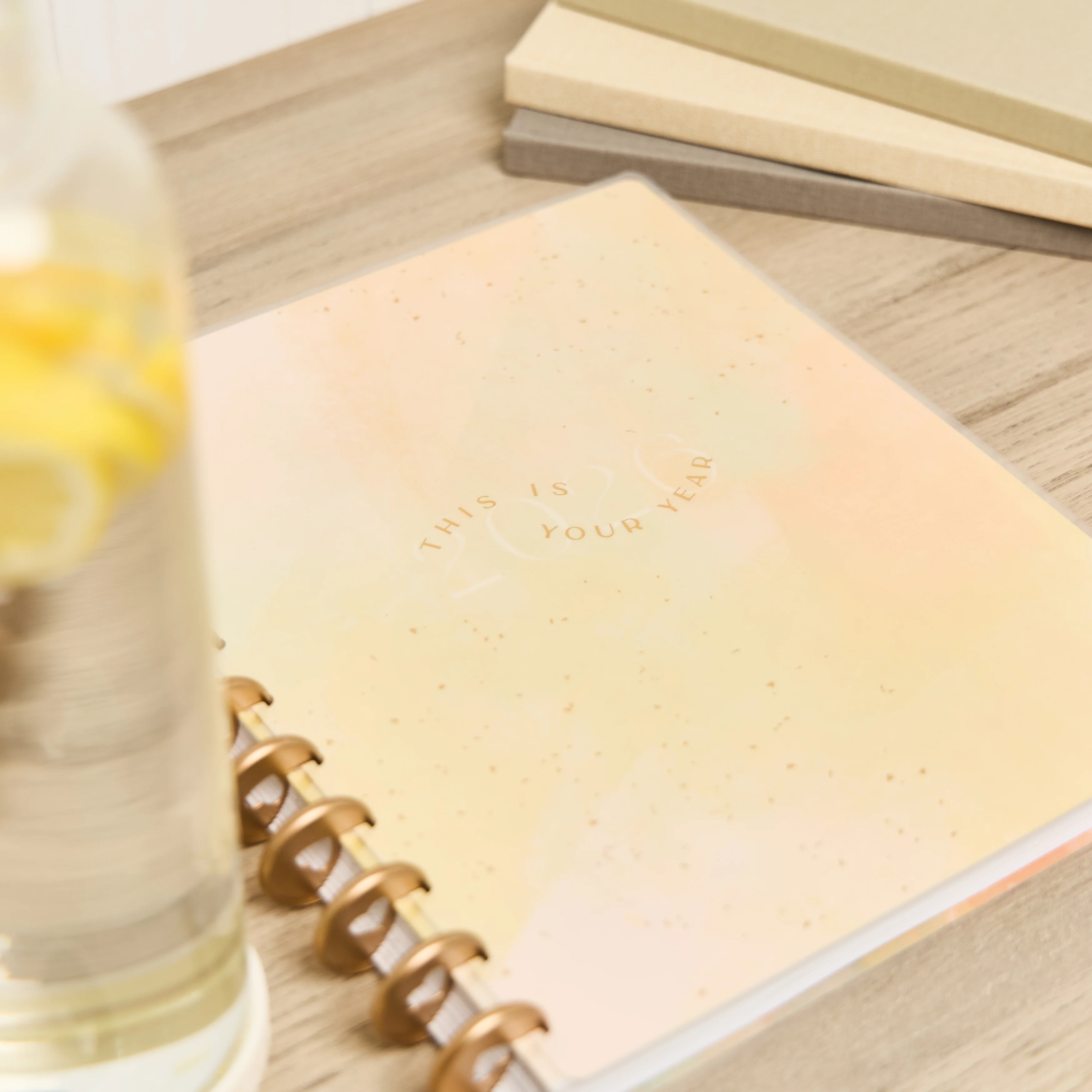 2026 Textured Canvas Customizable Planner - Big Vertical Layout - 12 Months - Image 9