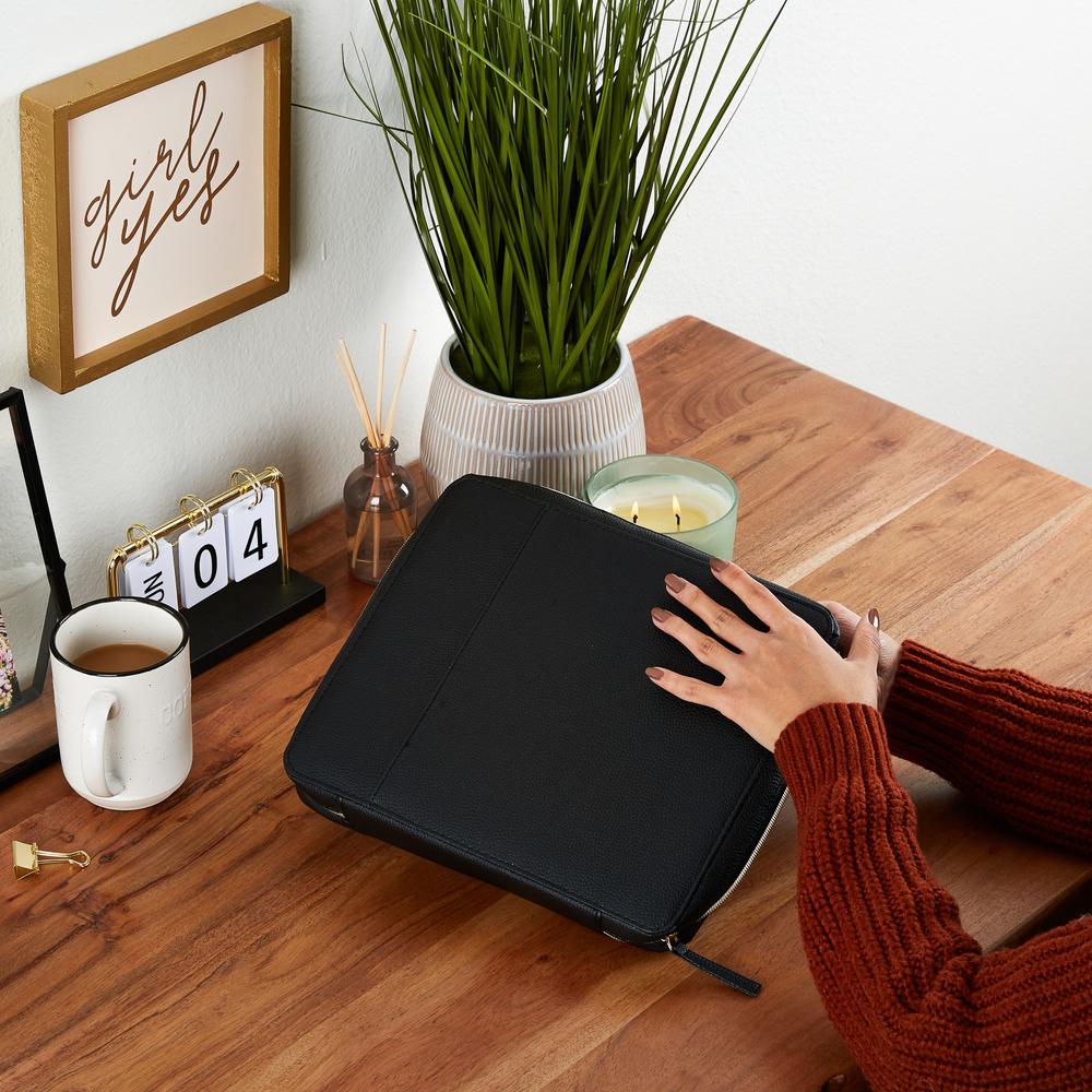 Black & Blush Classic Planner Zip Folio - Image 3
