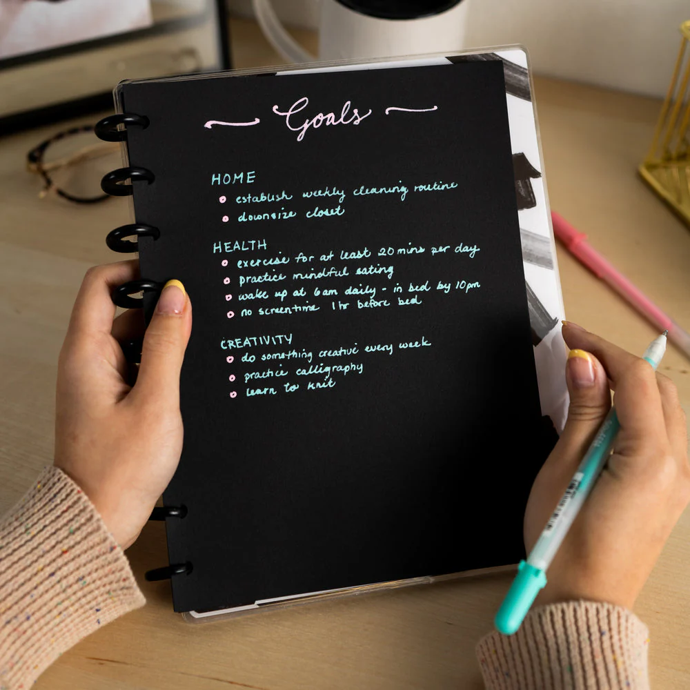 Black Pages Classic Notebook - Image 4