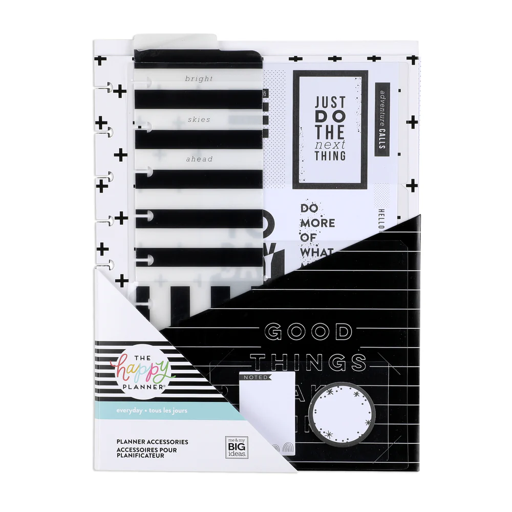 Black & White Classic Accessory Pack - Image 4