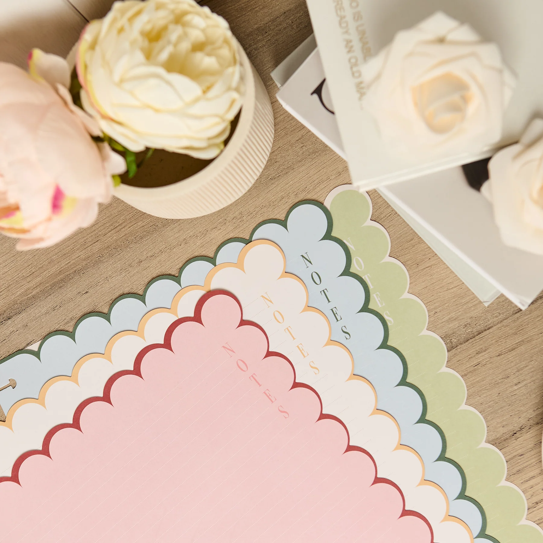 Café Coquette - Scalloped Edge Dotted Lined Big Filler Paper - 40 Sheets - Image 4