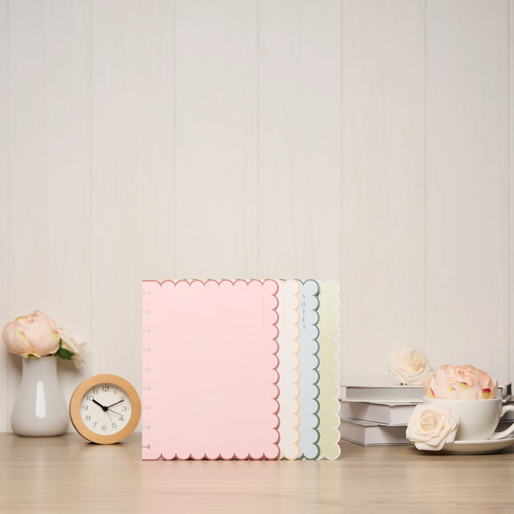 Café Coquette - Scalloped Edge Dotted Lined Classic Filler Paper - 40 Sheets - Image 3