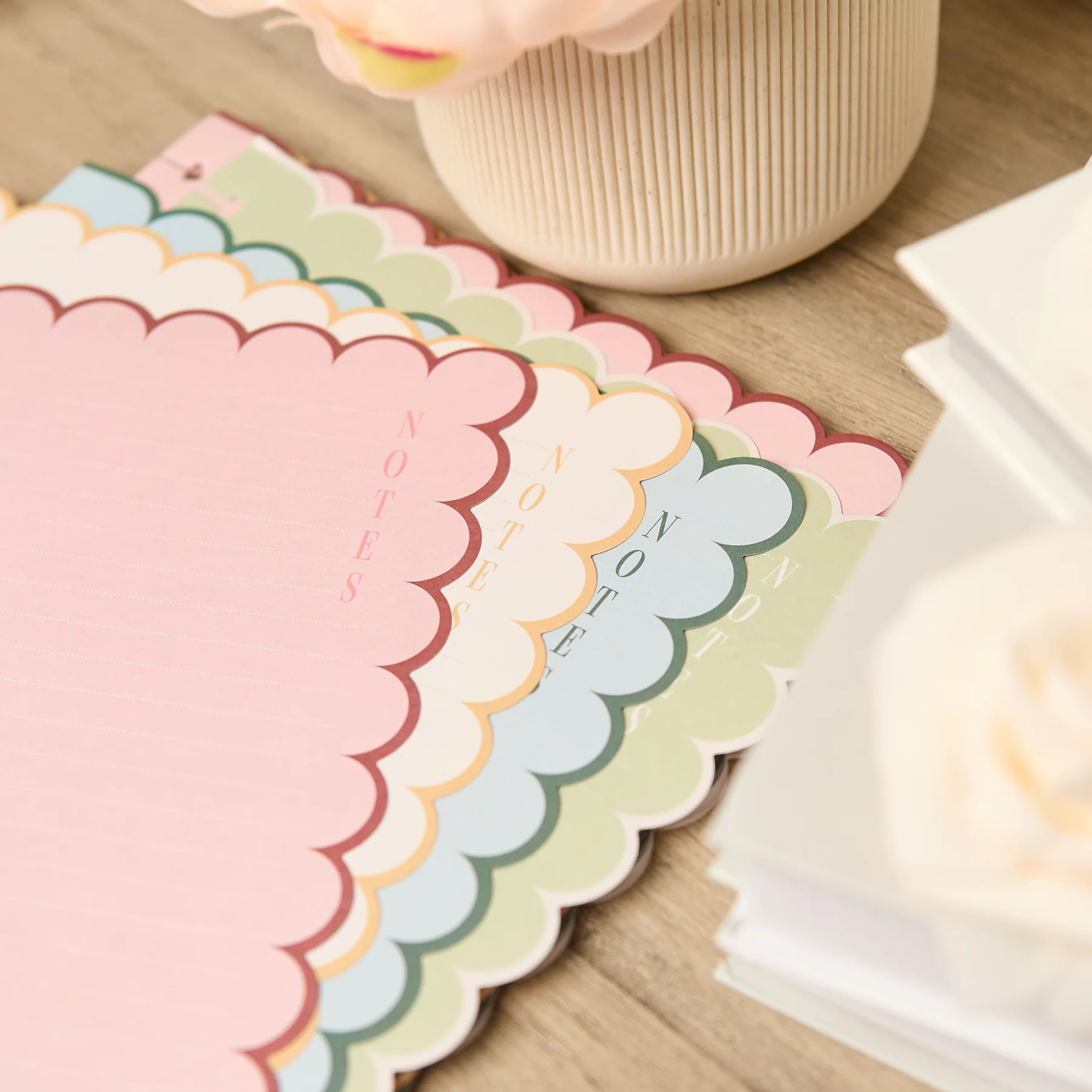 Café Coquette - Scalloped Edge Dotted Lined Classic Filler Paper - 40 Sheets - Image 6