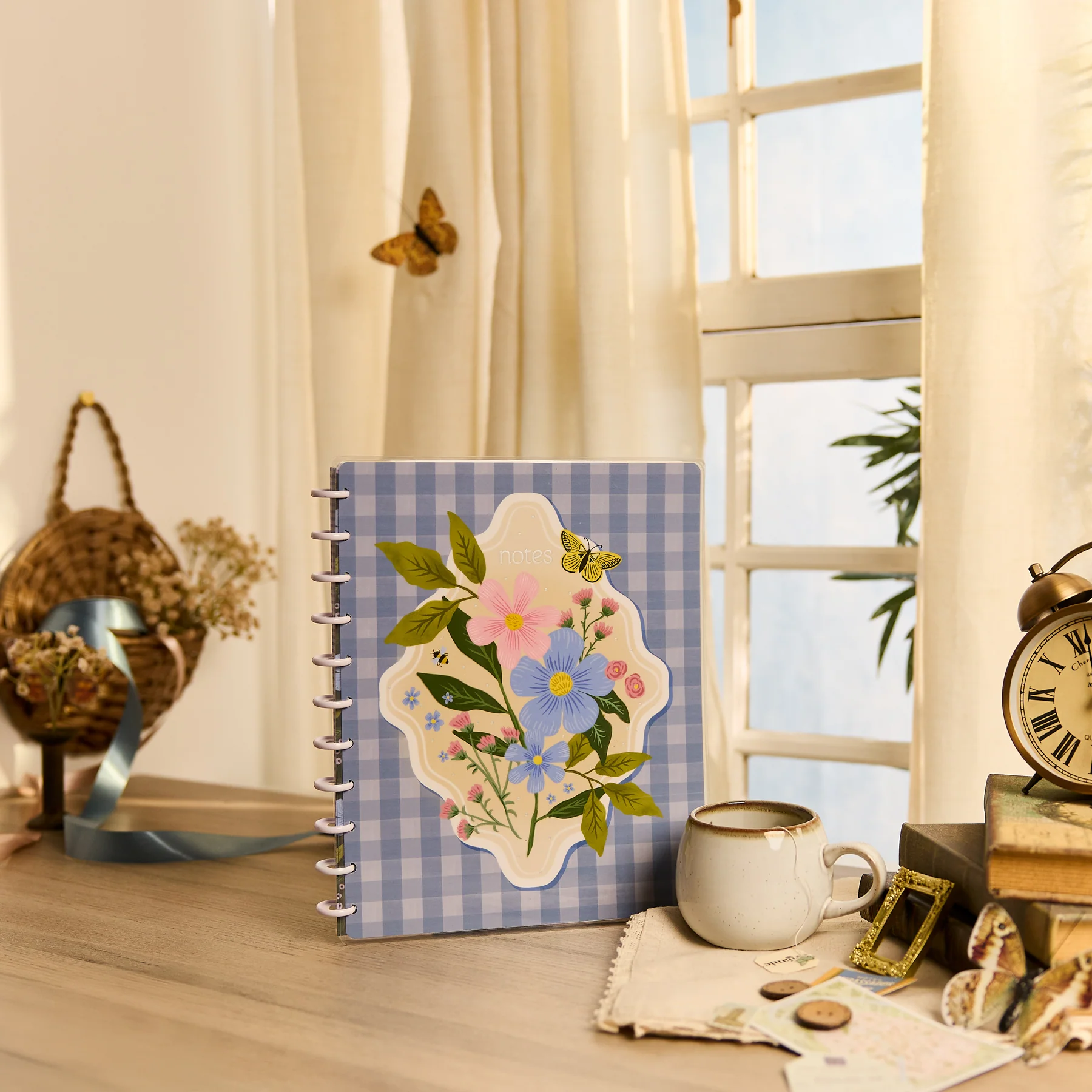 Country Charm - Dotted Lined Big Notebook - 60 Sheets - Image 3