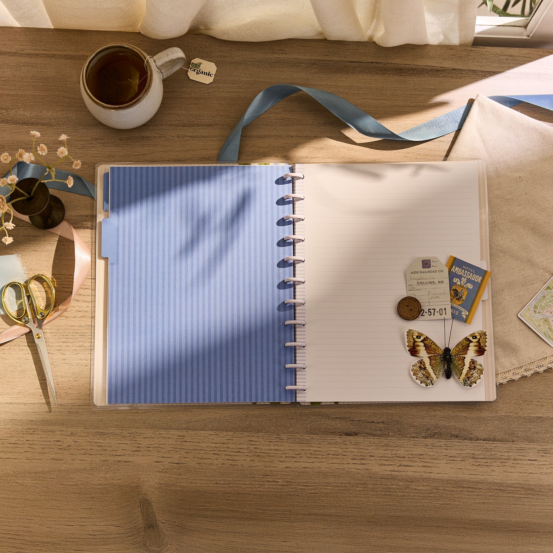 Country Charm - Dotted Lined Big Notebook - 60 Sheets - Image 7