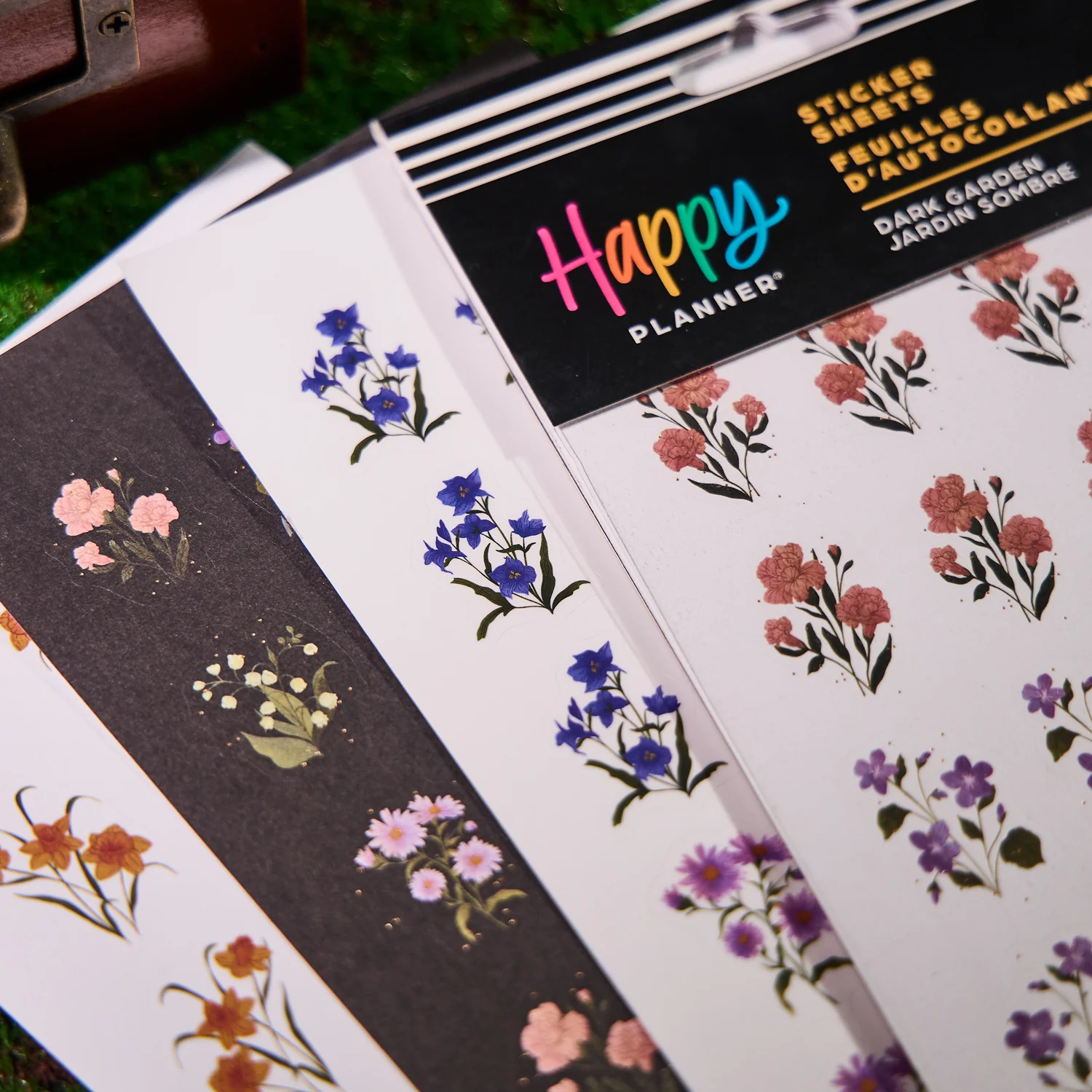 Dark Garden - 10 Sticker Sheets - Image 4