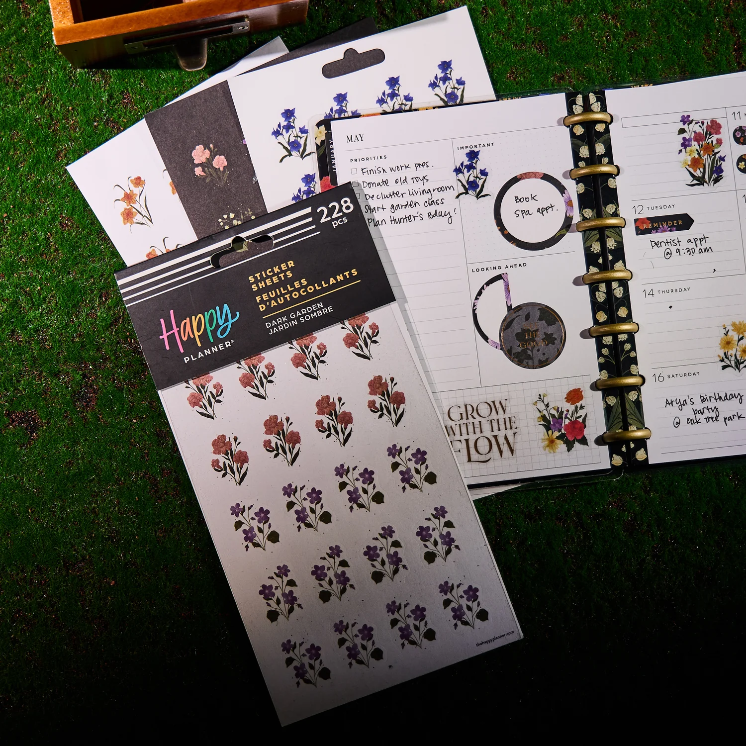 Dark Garden - 10 Sticker Sheets - Image 5