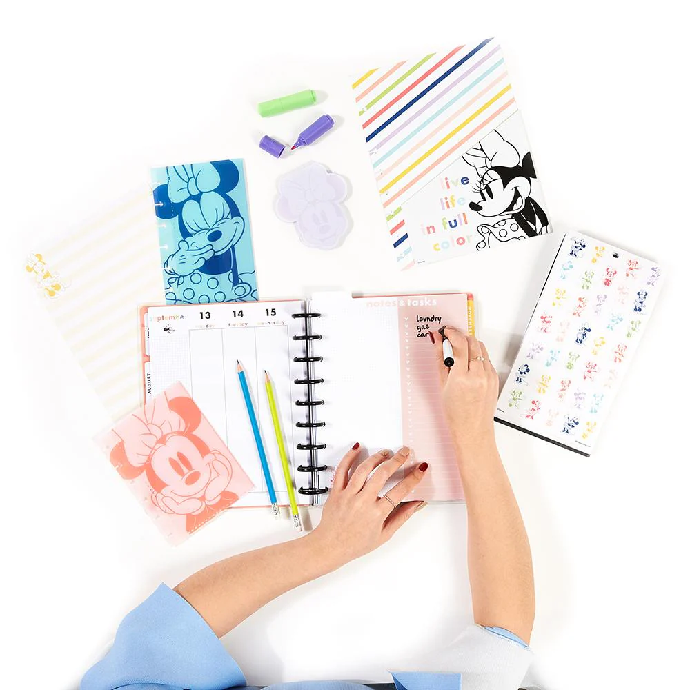 Disney© Minnie Mouse Magic Colorblock Classic Planner Companion - Image 3