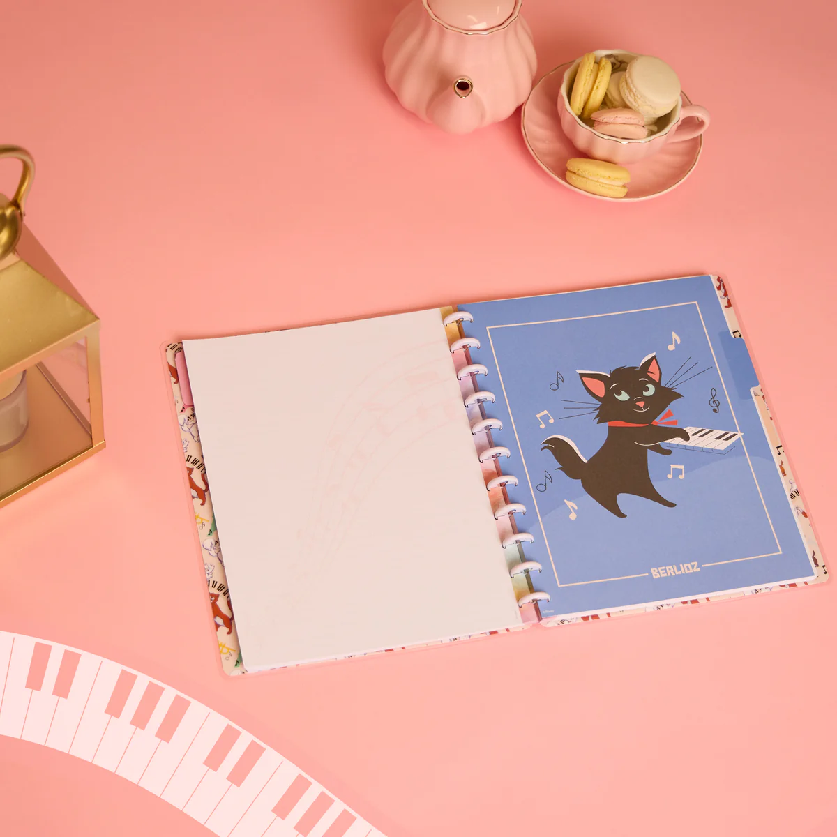 Disney The Aristocats - Dotted Lined Big Notebook - 60 Sheets - Image 5