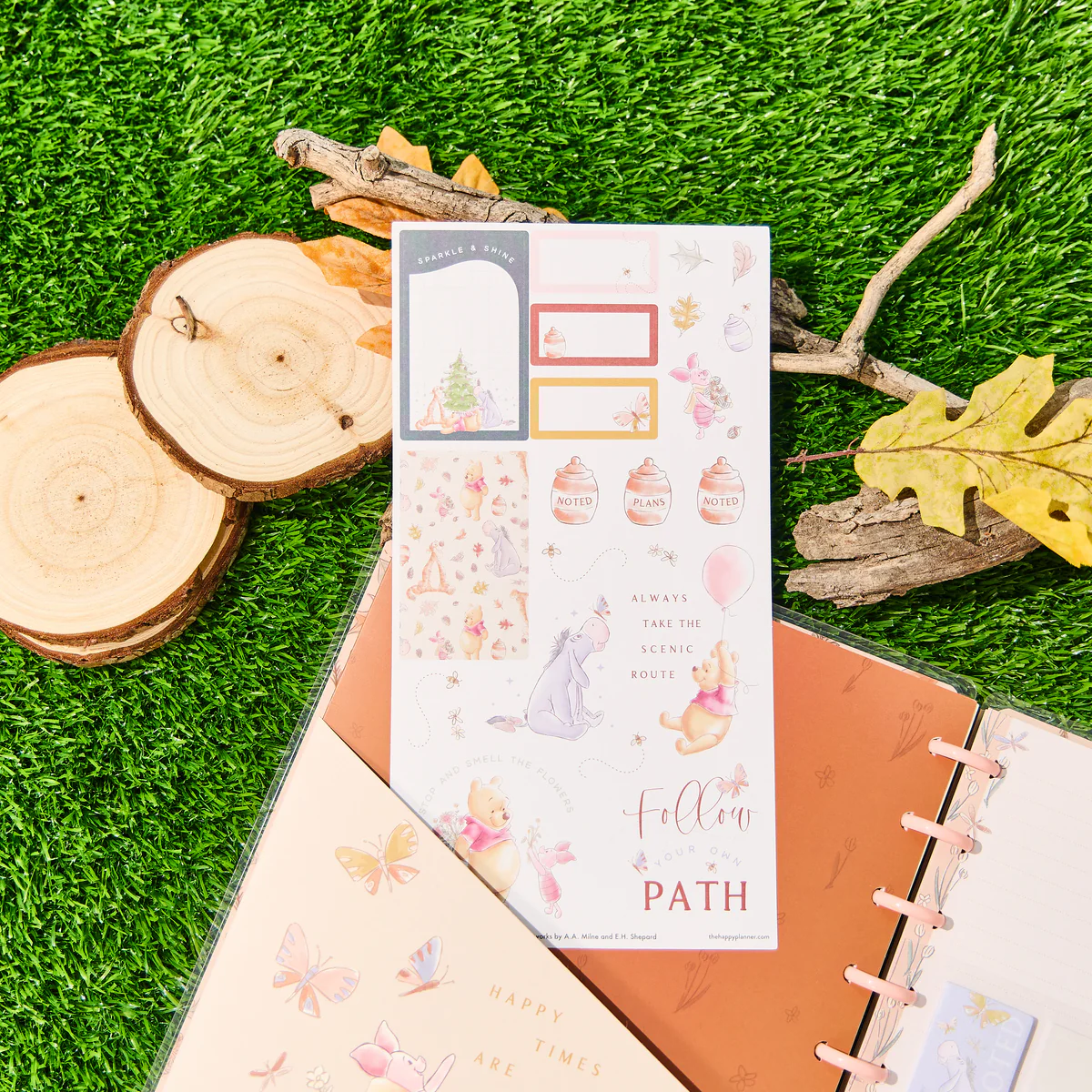 Disney Winnie the Pooh Seasonal - Classic Accessory Pack - Image 3