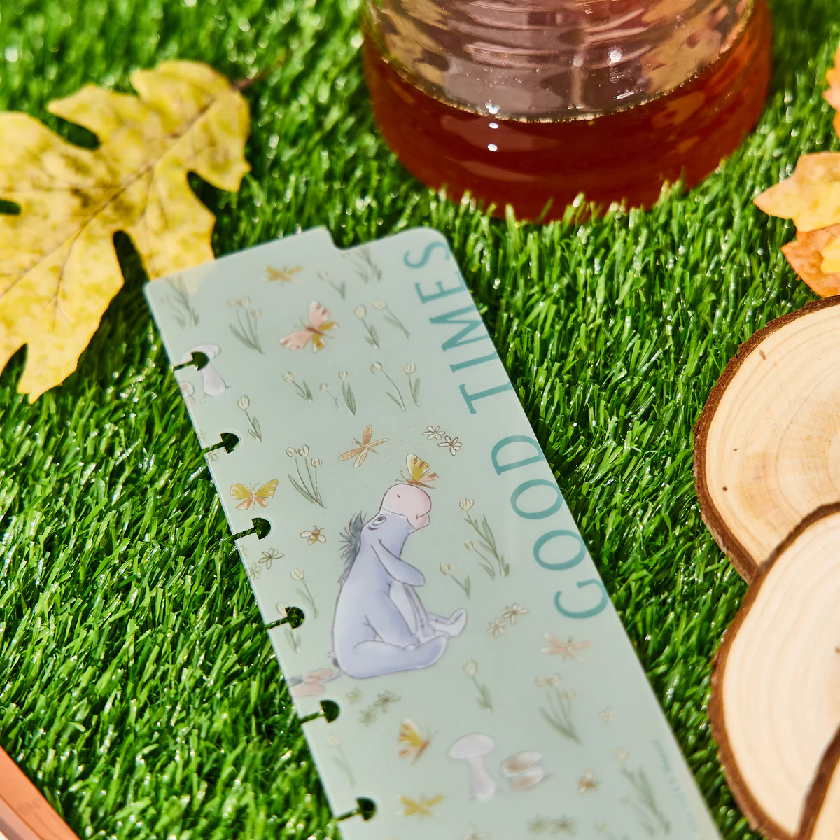 Disney Winnie the Pooh Seasonal - Classic Accessory Pack - Image 4