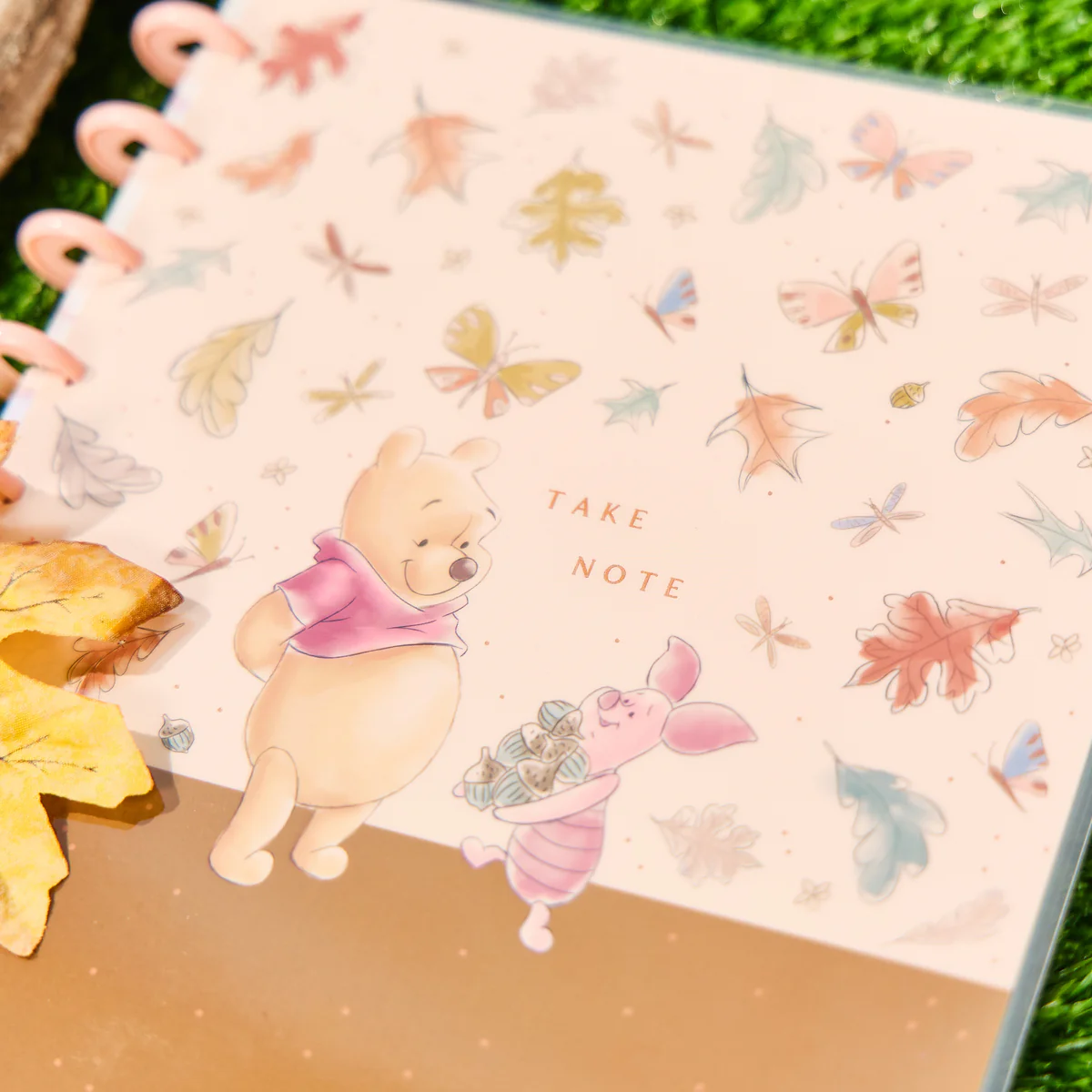 Disney Winnie the Pooh Seasonal - Dotted Lined Classic Notebook - 60 Sheets - Image 9