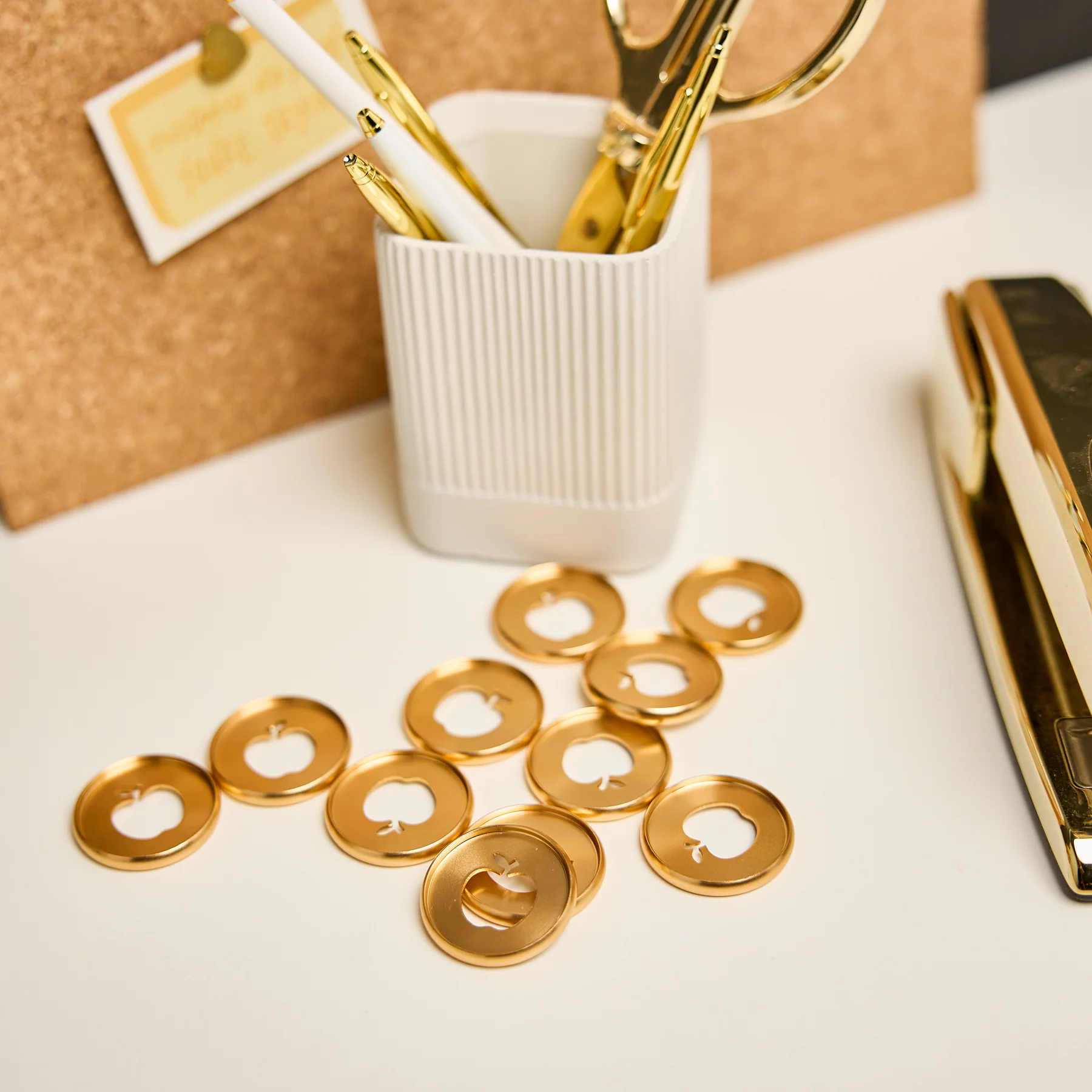 Gold Apple Cut Out - Medium Metal Disc Set - Image 3