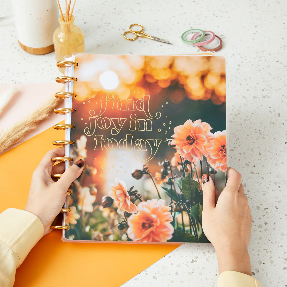 Happy Memory Keeping® Retro Blooms -  DELUXE Big Photo Journal - Image 3