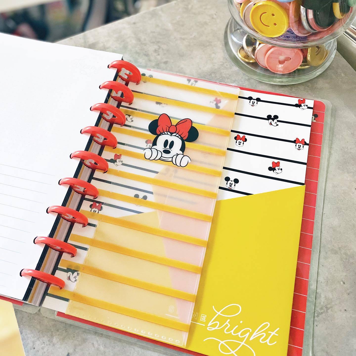 Mickey Mouse and Minnie Mouse Snap In Envelopes - 3 Pack - Image 3