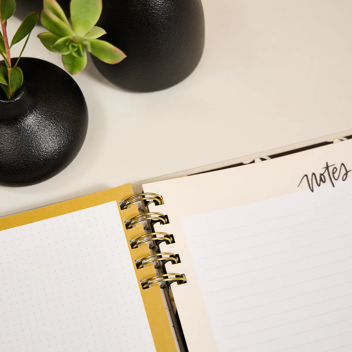 Mod Sketches - Dashboard + Dot Grid Big Customizable Spiral Filler Paper - 40 Sheets - Image 5