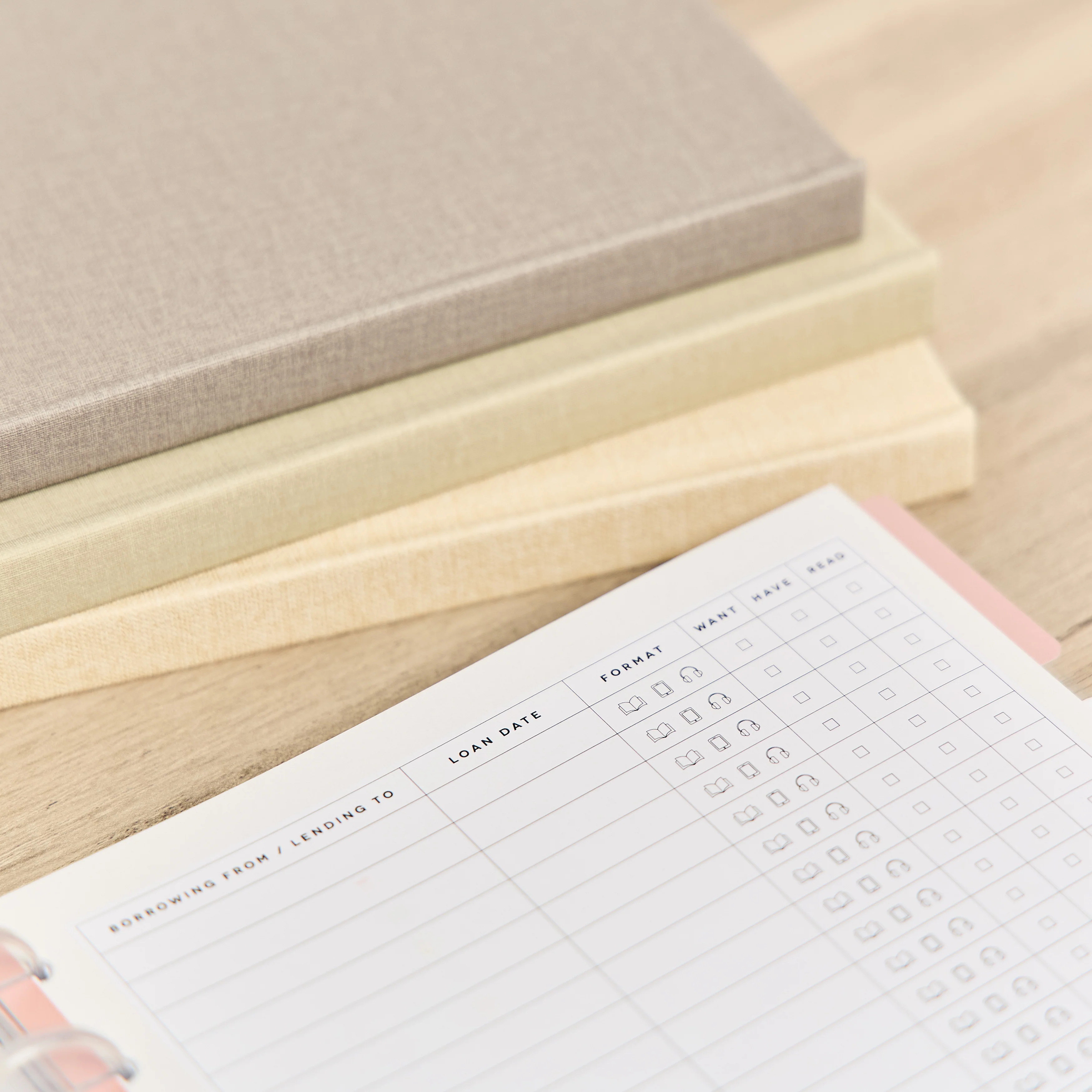 Modern Bookish - Classic Guided Reading Journal - 80 Sheets - Image 15