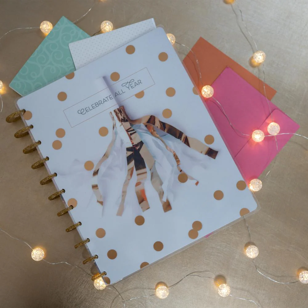 Sweet Celebrations Big Greeting Card Organizer - Image 2