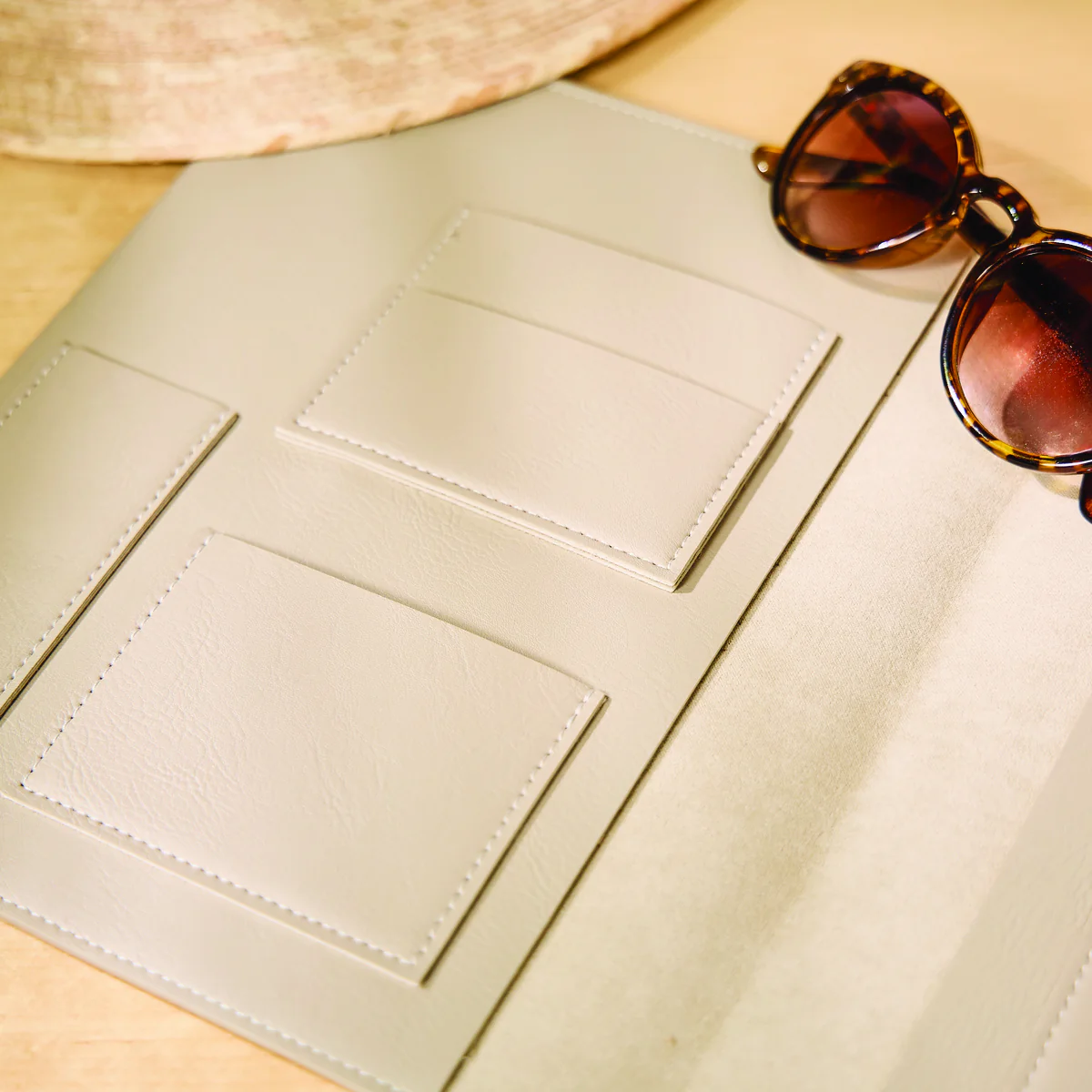 Taupe Vegan Leather - Deluxe Classic Planner Folio - Image 7