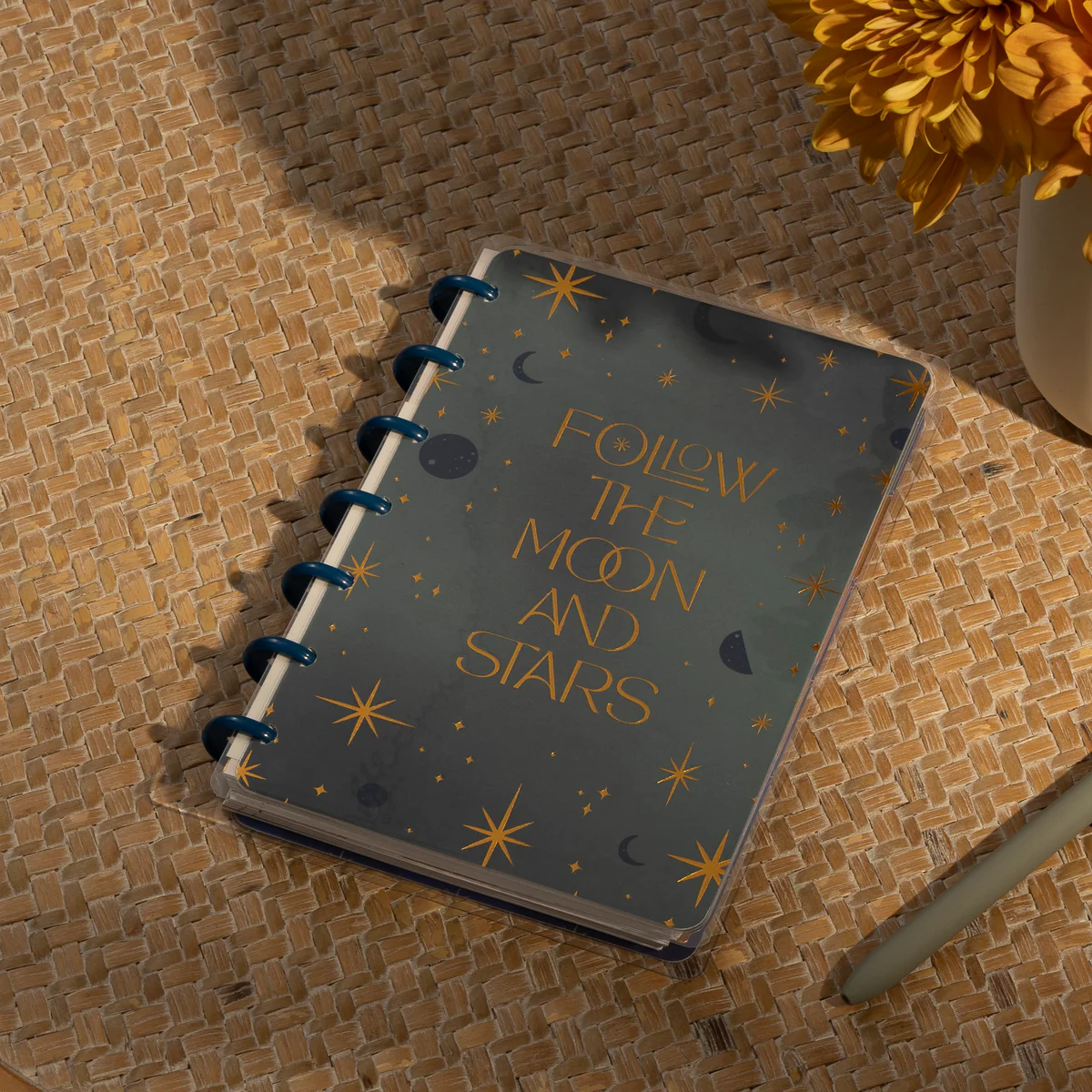 Undated Share Your Magic Customizable Planner - Mini Horizontal Layout - 12 Months - Image 3
